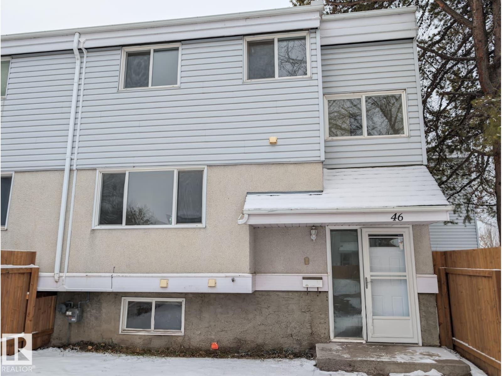 46 Mcleod PL NW
