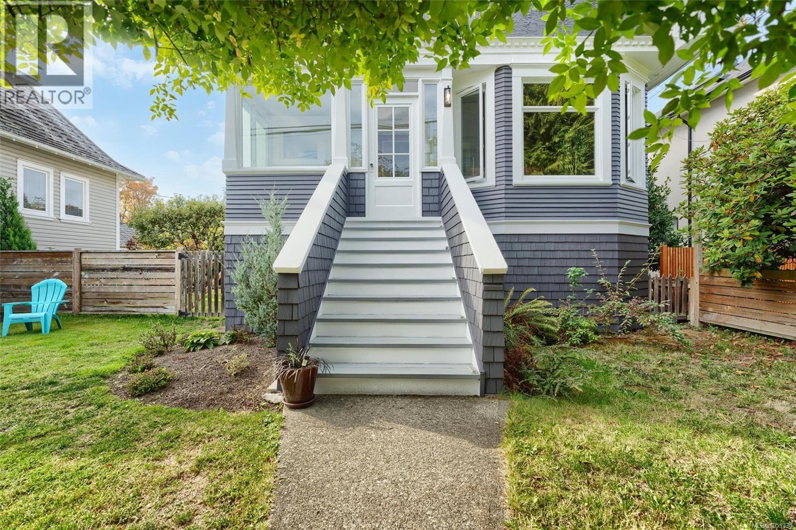 1200 Hampshire Rd, Oak Bay, British Columbia  V8S 4T2 - Photo 41 - 1051330