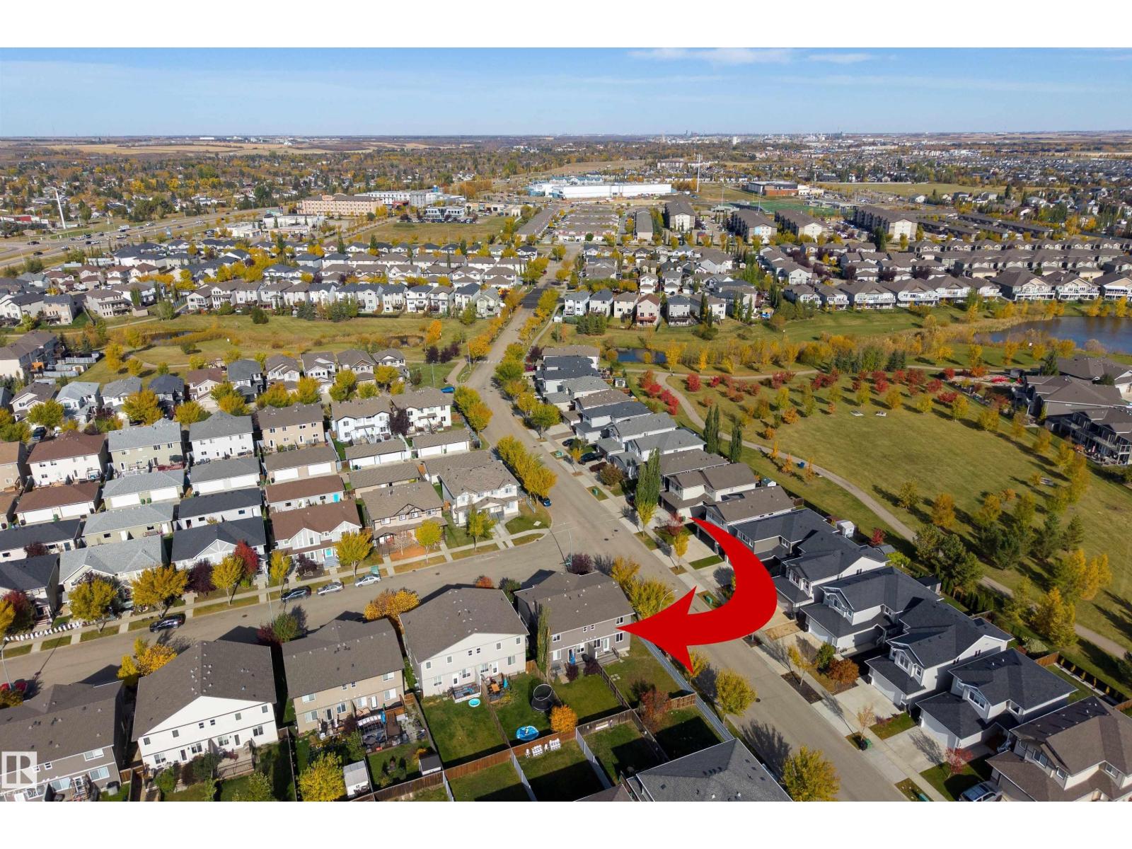 1 ROSEBERRY LN