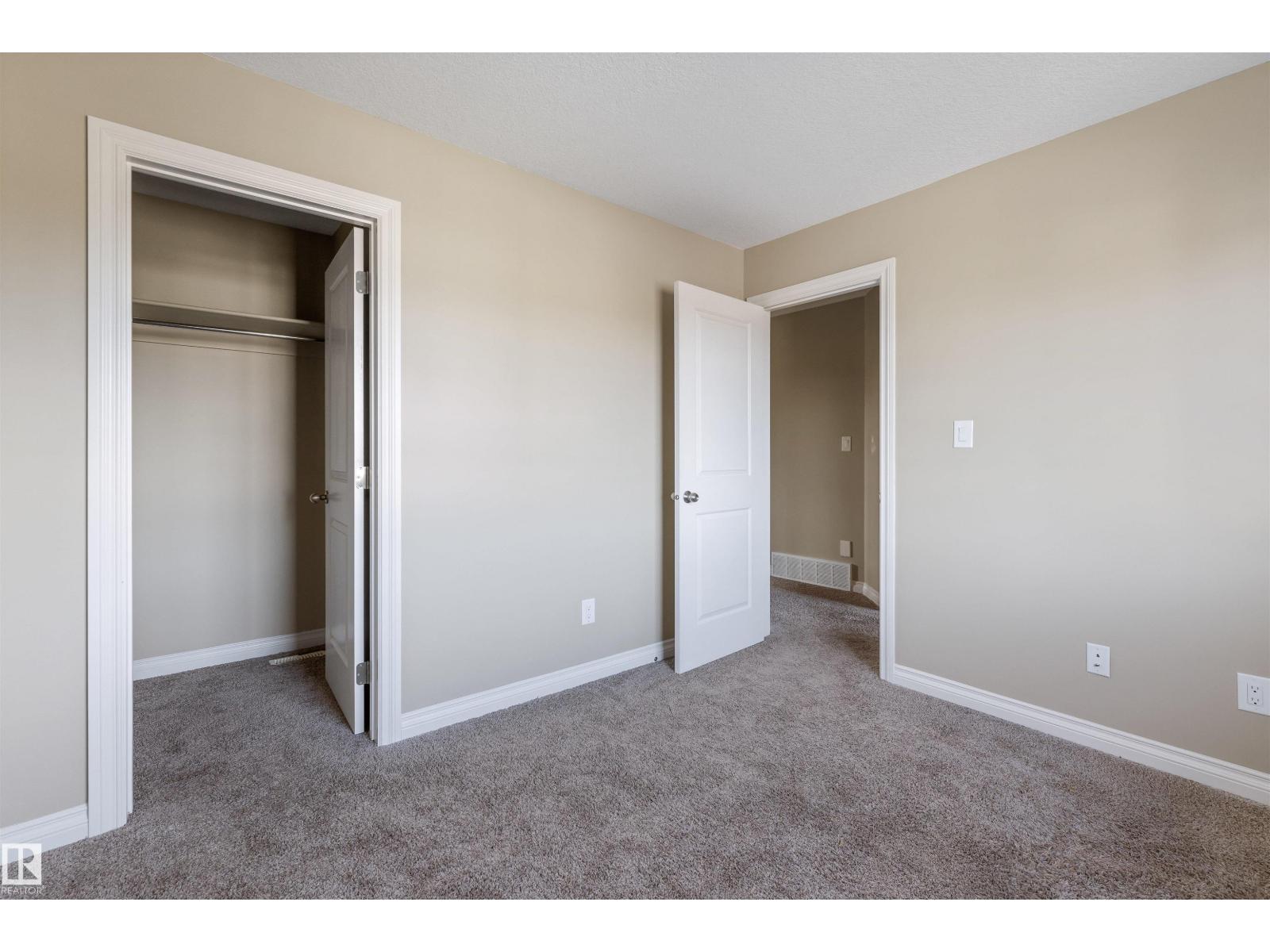 1 ROSEBERRY LN