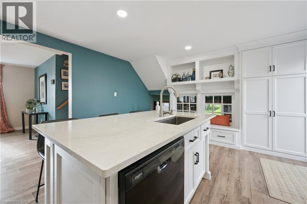 258 Dearborn Boulevard, Waterloo, Ontario  N2J 4Y6 - Photo 10 - 40868847