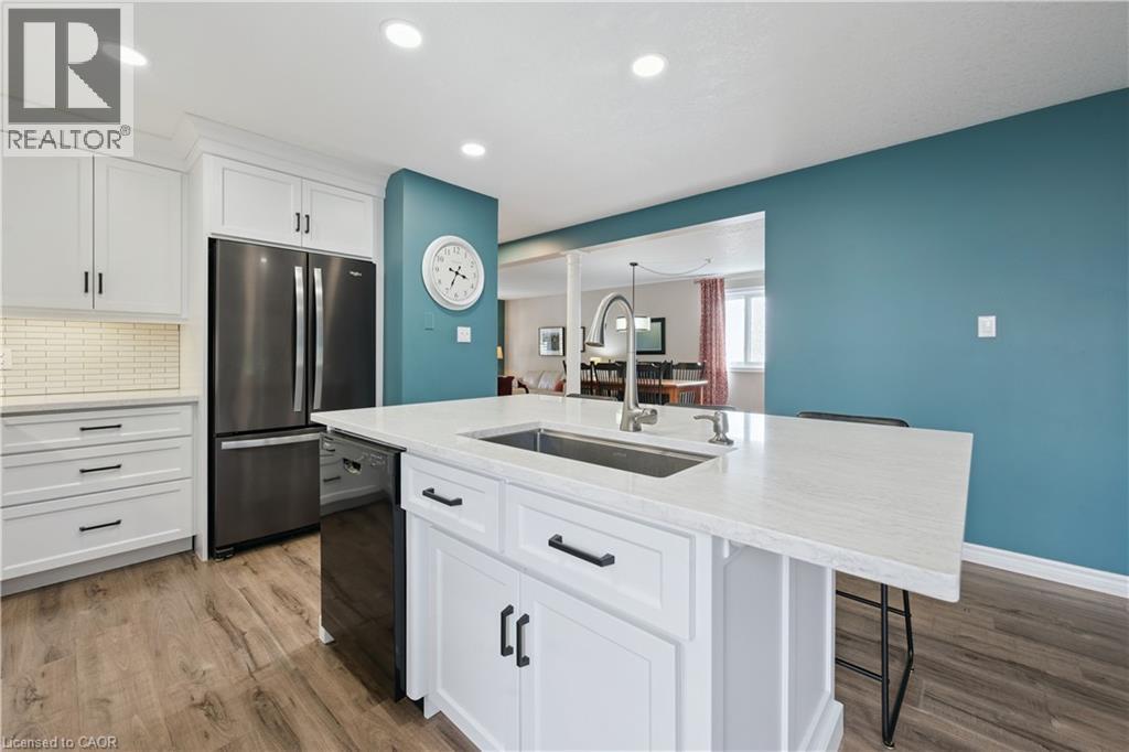 258 Dearborn Boulevard, Waterloo, Ontario  N2J 4Y6 - Photo 11 - 40868847