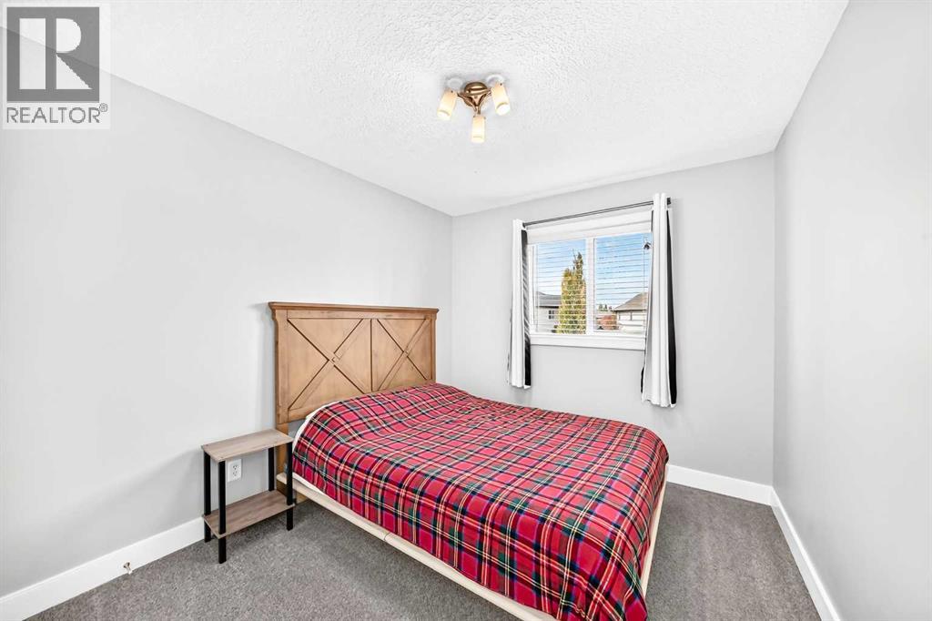 17 Kings Heights Dr  SE, Airdrie, Alberta  T4A 0E6 - Photo 26 - A2346828