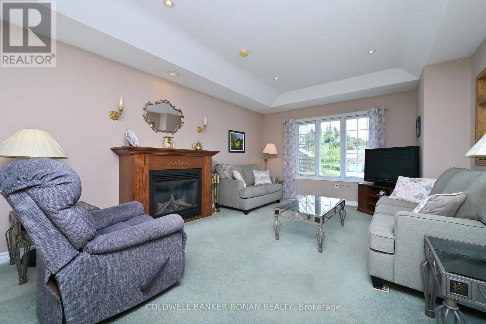 28 Fisher Drive, Adjala-Tosorontio, Ontario  L0M 1J0 - Photo 11 - N13881930