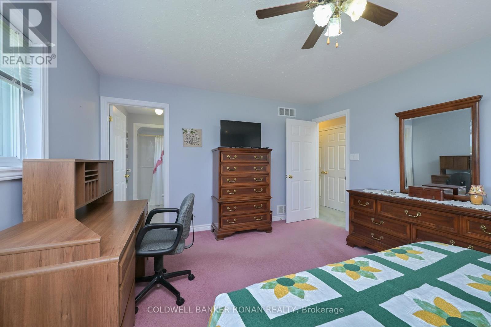 28 Fisher Drive, Adjala-Tosorontio, Ontario  L0M 1J0 - Photo 14 - N13881930