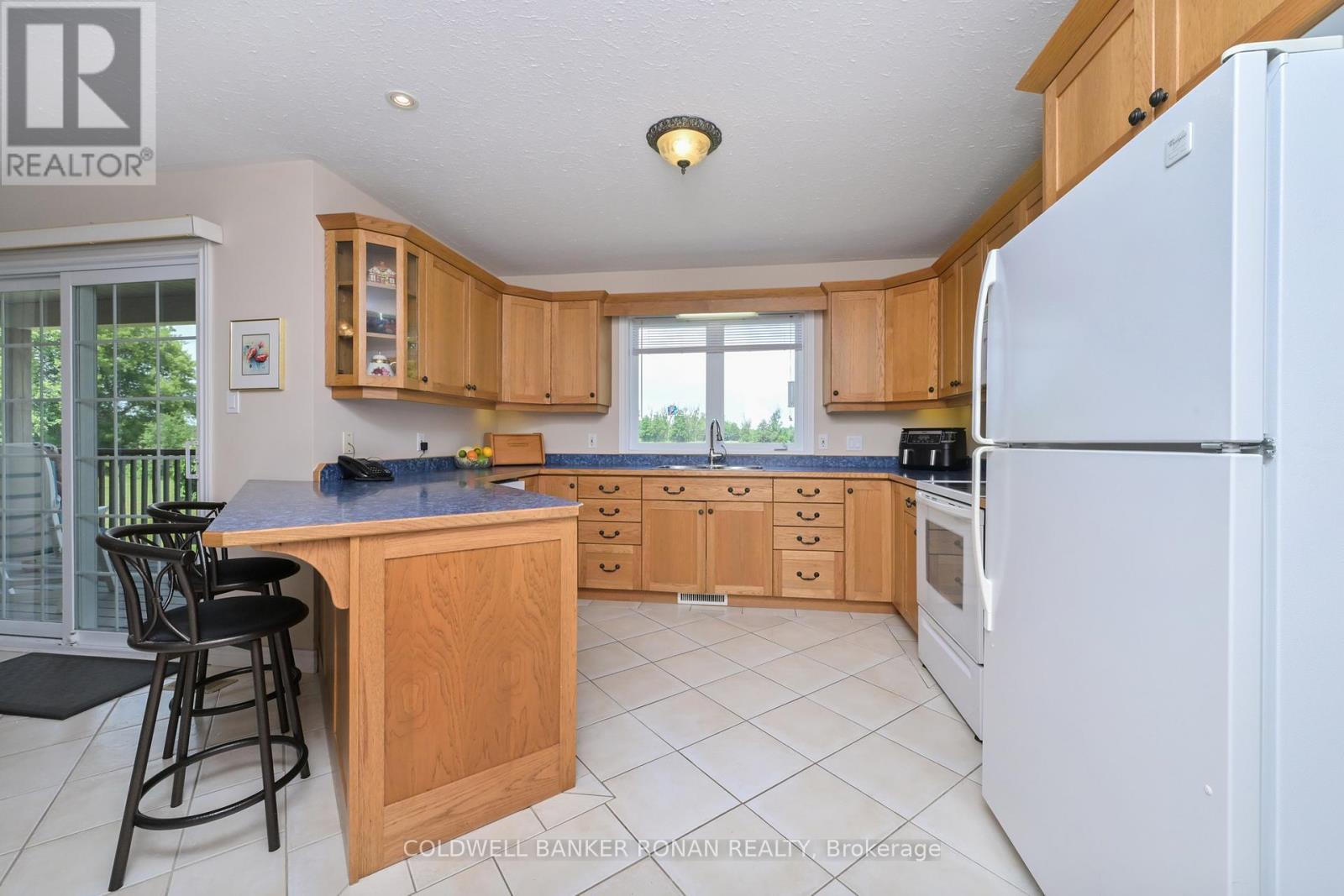 28 Fisher Drive, Adjala-Tosorontio, Ontario  L0M 1J0 - Photo 7 - N13881930