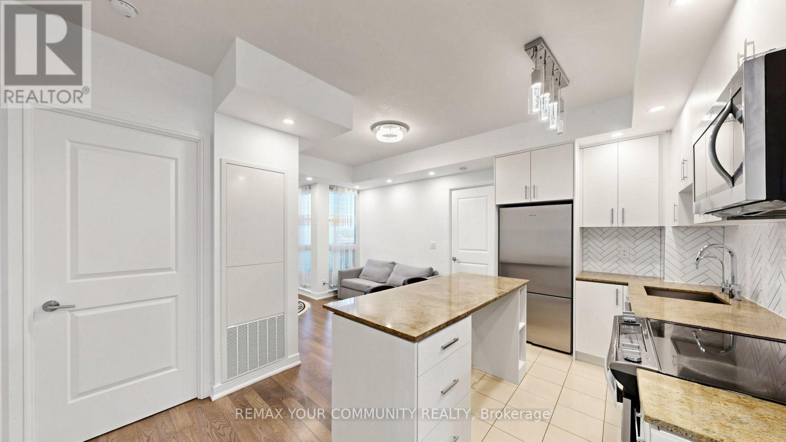 619 - 9201 Yonge Street, Richmond Hill, Ontario  L4C 6Z2 - Photo 19 - N13882040