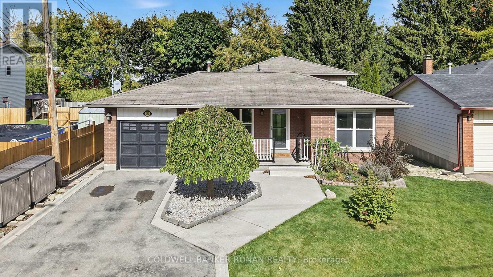 130 QUEEN STREET, New Tecumseth, Ontario