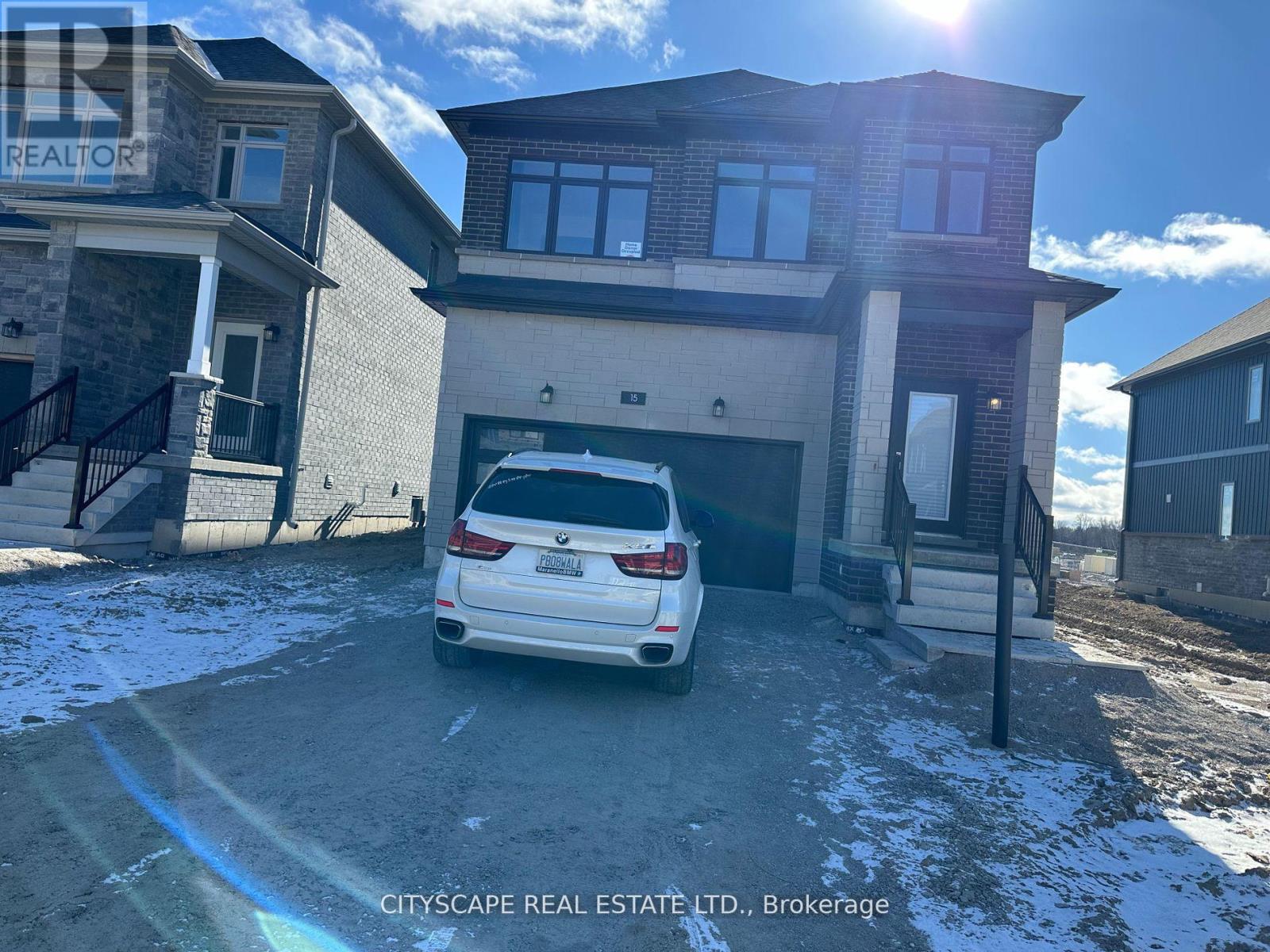 15 Barnyard Trail, Barrie, Ontario  L9J 0Y1 - Photo 1 - S13881960