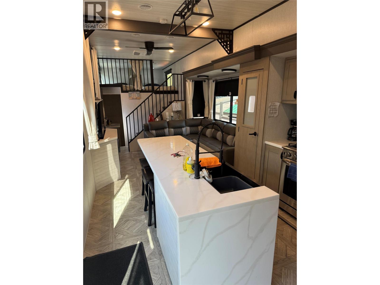 3980 Squilax Anglemont Road Unit# 93