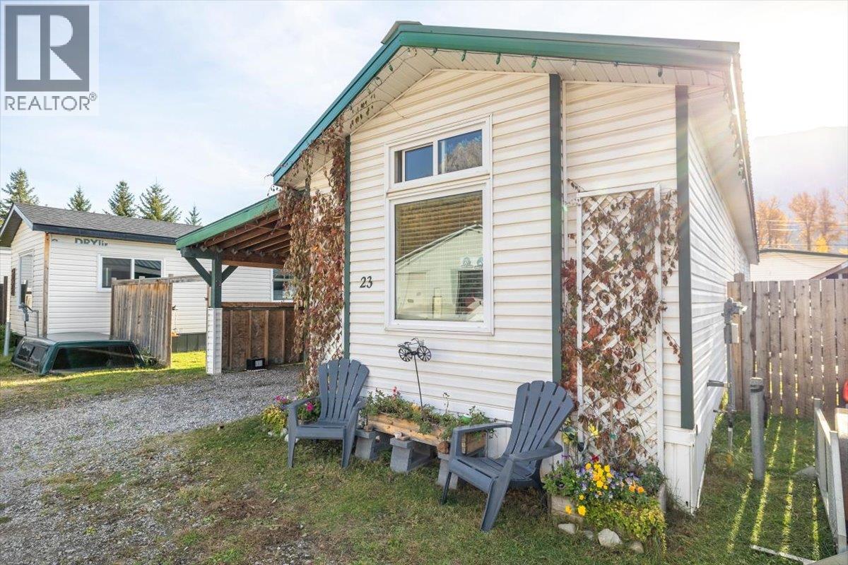 2011 3 Highway Unit# 23, Hosmer, British Columbia