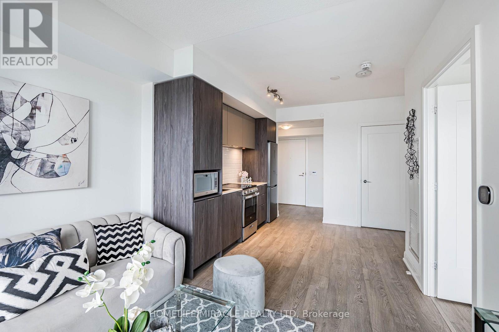 1001 - 70 Annie Craig Drive, Toronto, Ontario  M8V 0G2 - Photo 11 - W13881934