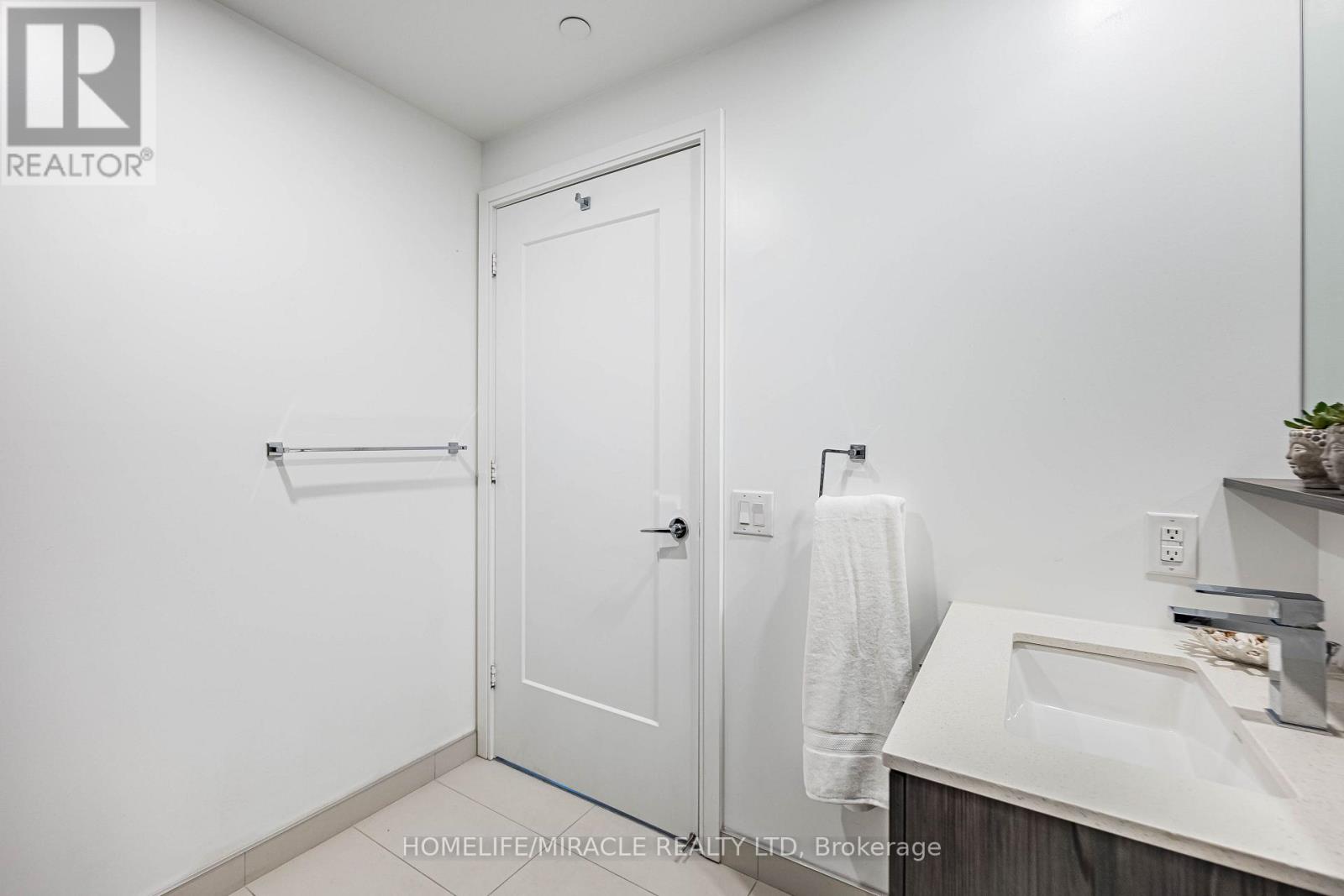 1001 - 70 Annie Craig Drive, Toronto, Ontario  M8V 0G2 - Photo 20 - W13881934