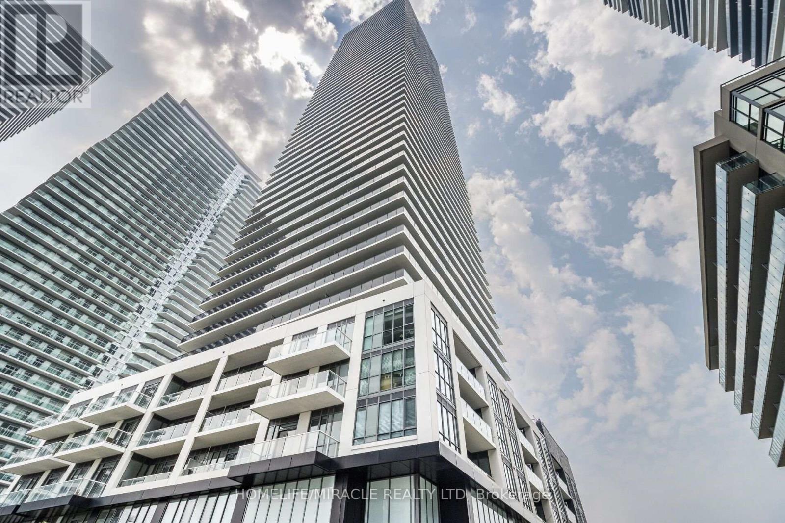 1001 - 70 Annie Craig Drive, Toronto, Ontario  M8V 0G2 - Photo 3 - W13881934