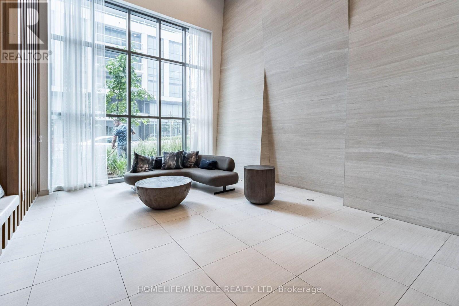 1001 - 70 Annie Craig Drive, Toronto, Ontario  M8V 0G2 - Photo 8 - W13881934