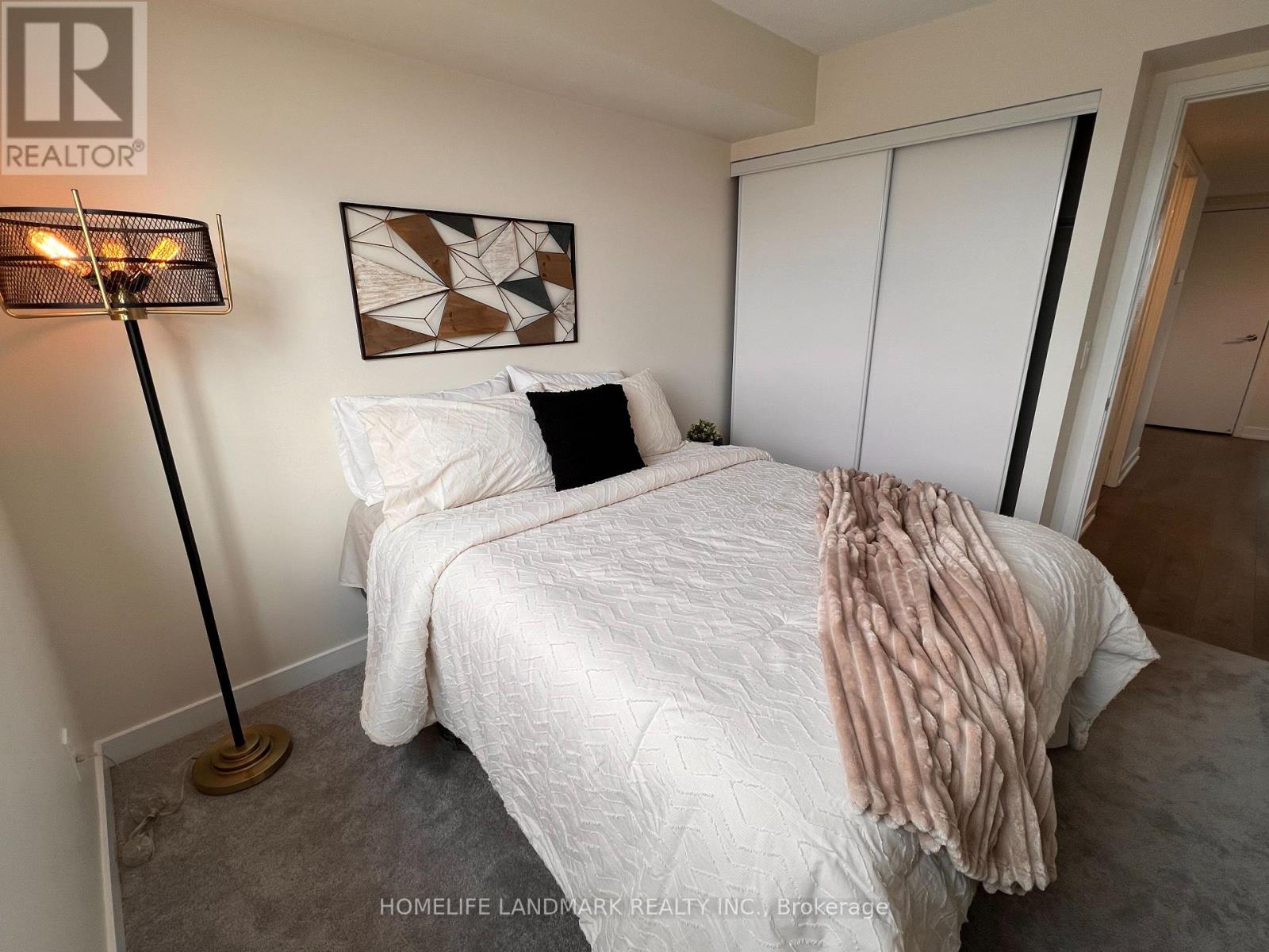 102 - 1135 Cooke Boulevard, Burlington, Ontario  L7T 0C3 - Photo 31 - W13881944