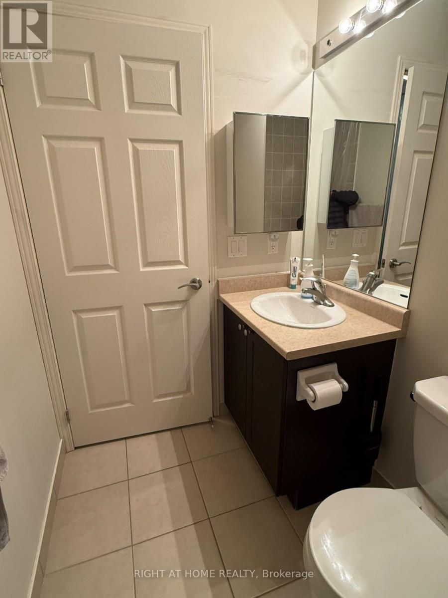 2318 - 339 Rathburn Road W, Mississauga, Ontario  L5B 0K6 - Photo 14 - W13882156