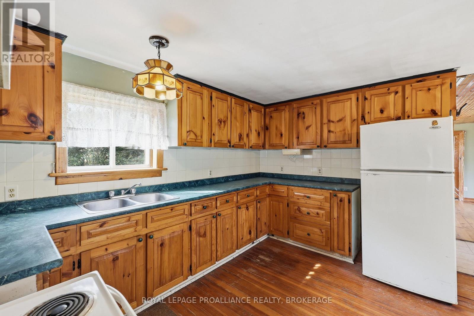 5941 County Road 2, Loyalist, Ontario  K0H 2H0 - Photo 22 - X13881436