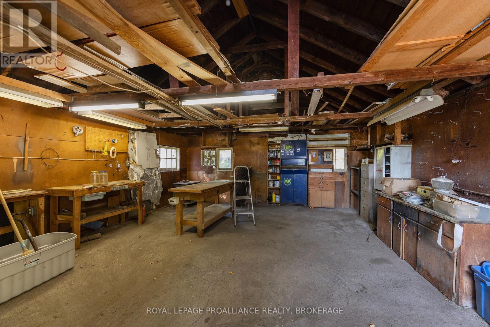 5941 County Road 2, Loyalist, Ontario  K0H 2H0 - Photo 45 - X13881436