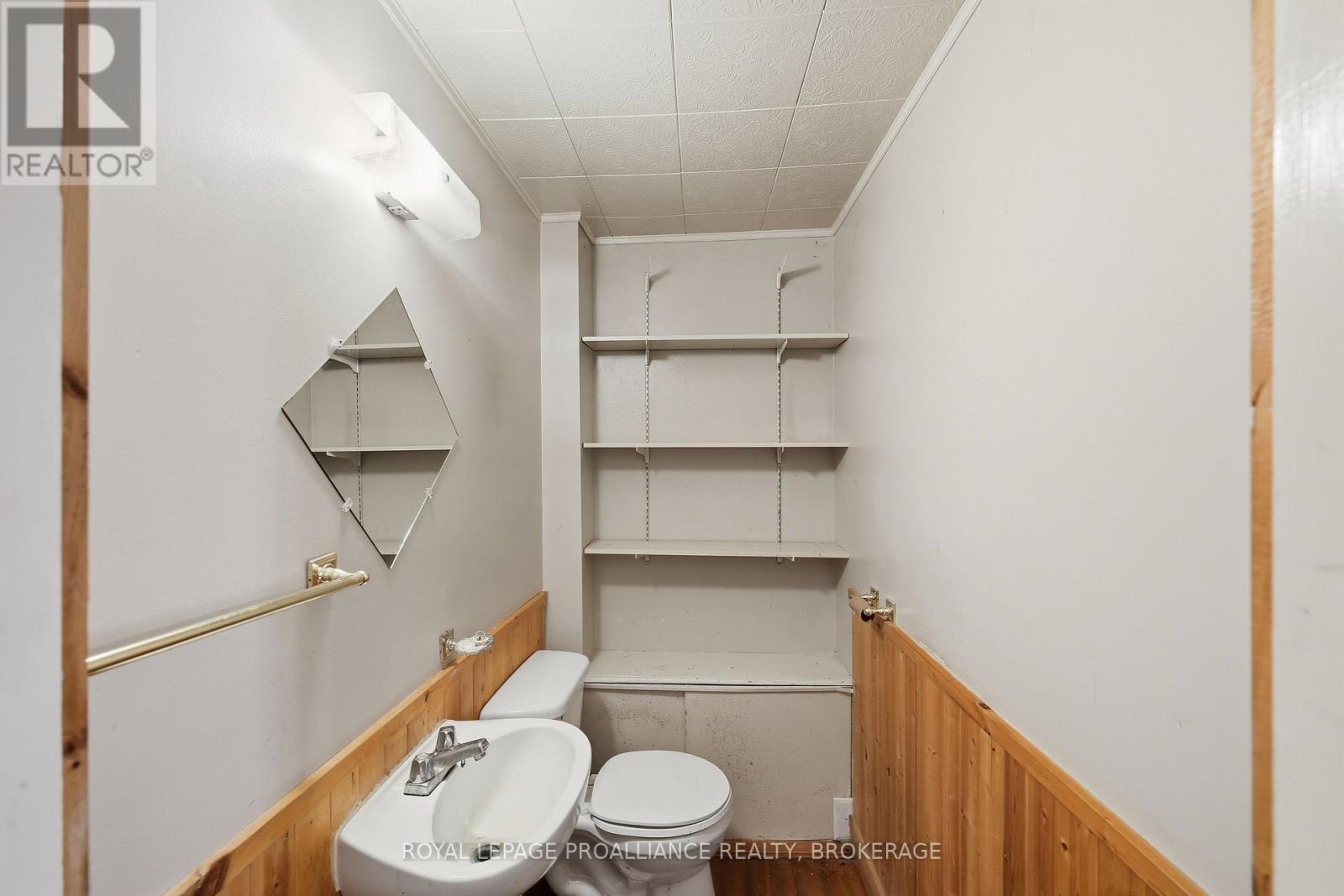 5941 County Road 2, Loyalist, Ontario  K0H 2H0 - Photo 28 - X13881436