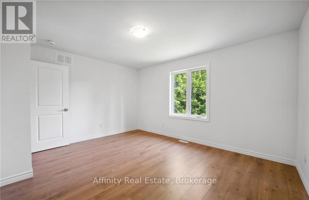 5691 Churchs Lane, Niagara Falls, Ontario  L2J 1Y8 - Photo 28 - X13882142