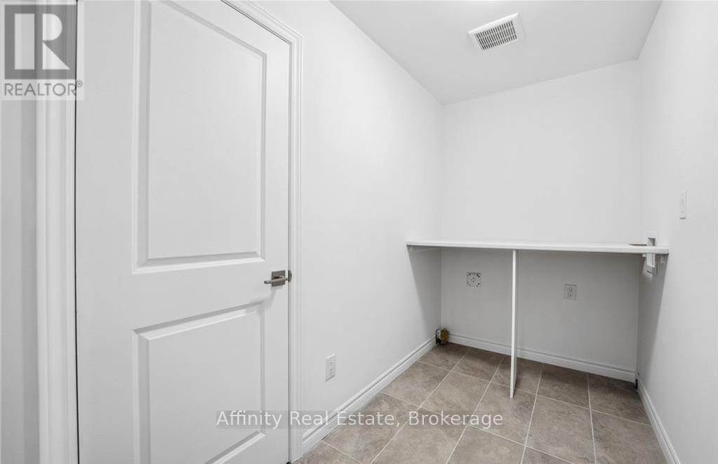 5691 Churchs Lane, Niagara Falls, Ontario  L2J 1Y8 - Photo 30 - X13882142