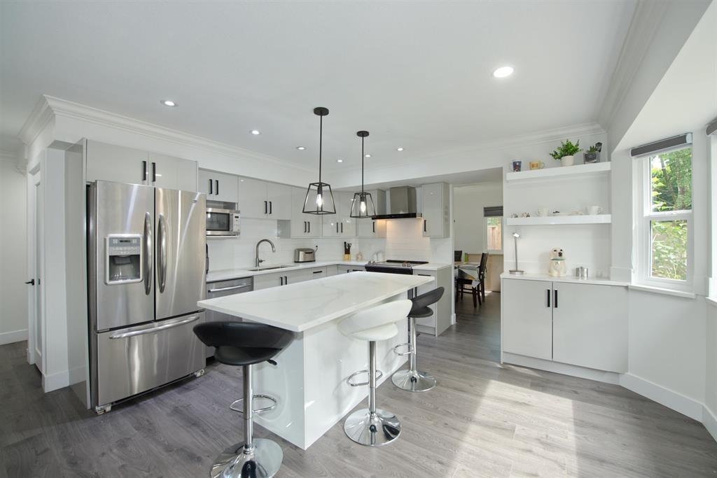 6049 133a Street, Surrey, British Columbia  V3X 2K3 - Photo 5 - R3174126