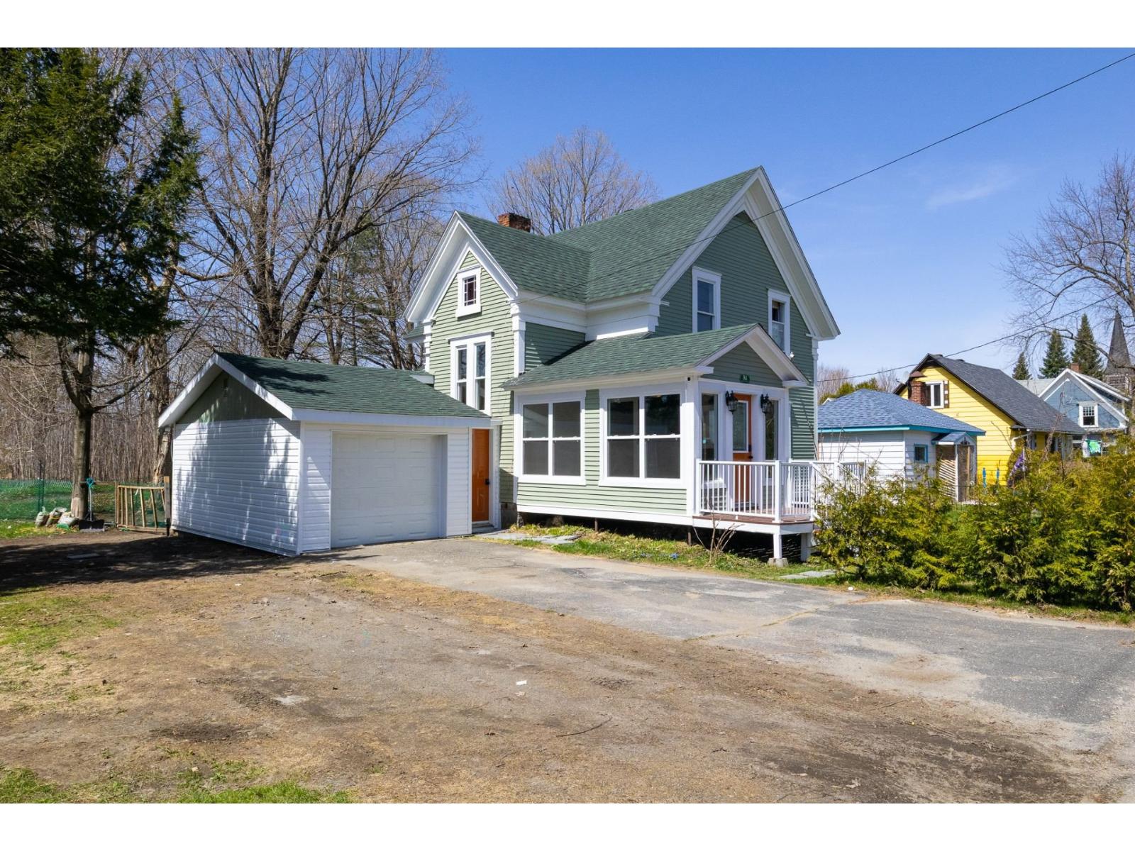 51 Rue Principale Stanstead - Ville Quebec Canada J0B1E0 5