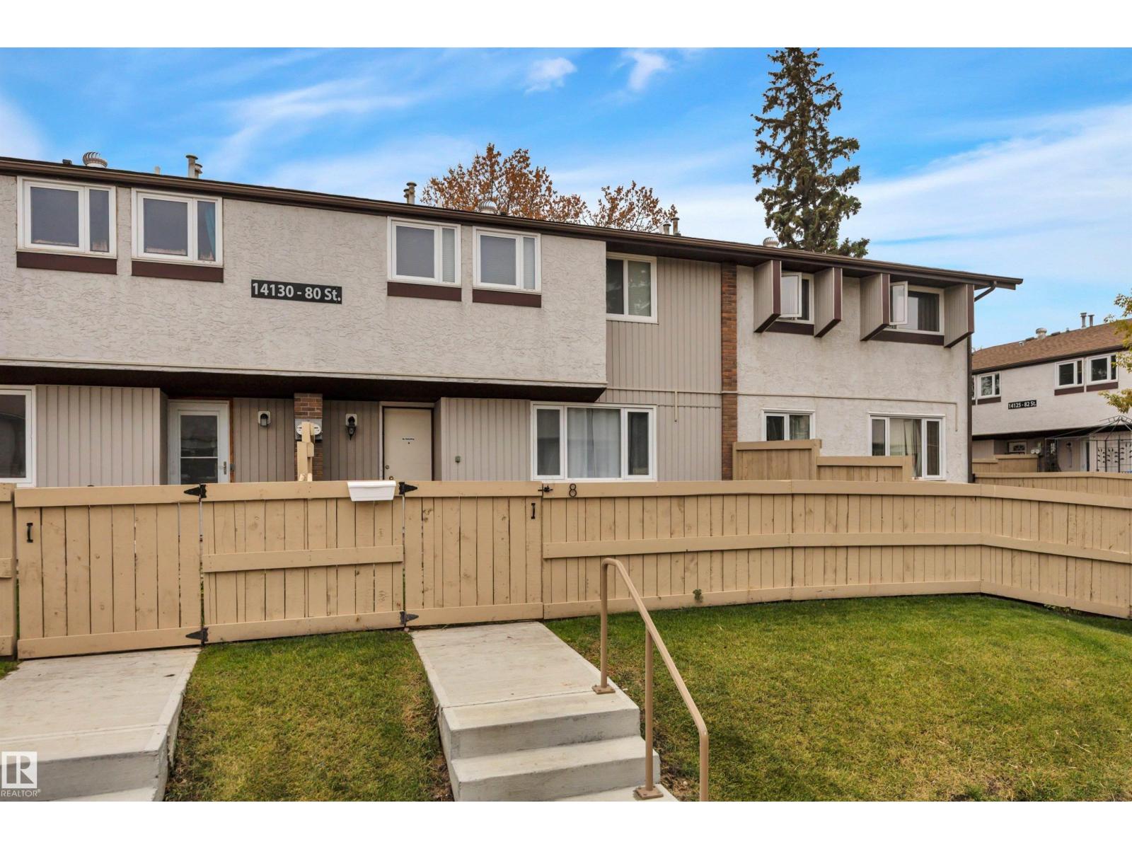 #8 14130 80 ST NW