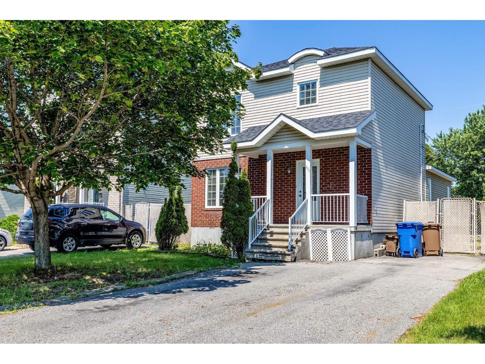 111 Rue des Tilleuls Vaudreuil-Dorion Quebec Canada J7V0E5 2
