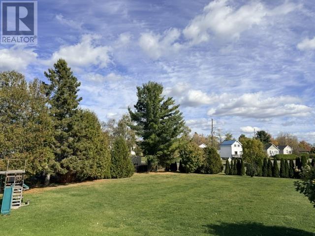 26 Togo St, Blind River, Ontario  P0R 1B0 - Photo 44 - SM262830