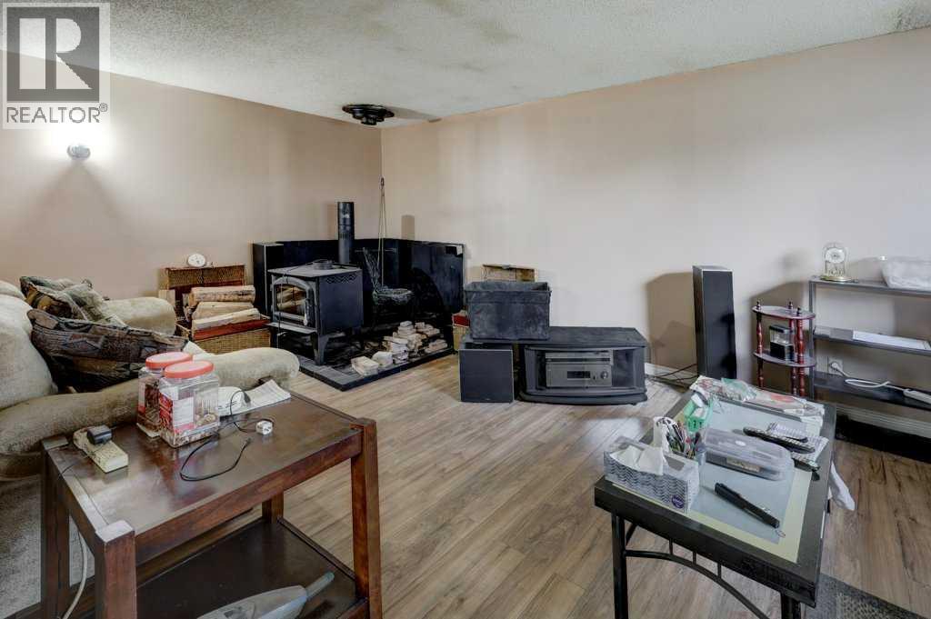 1013 Chisholm Avenue