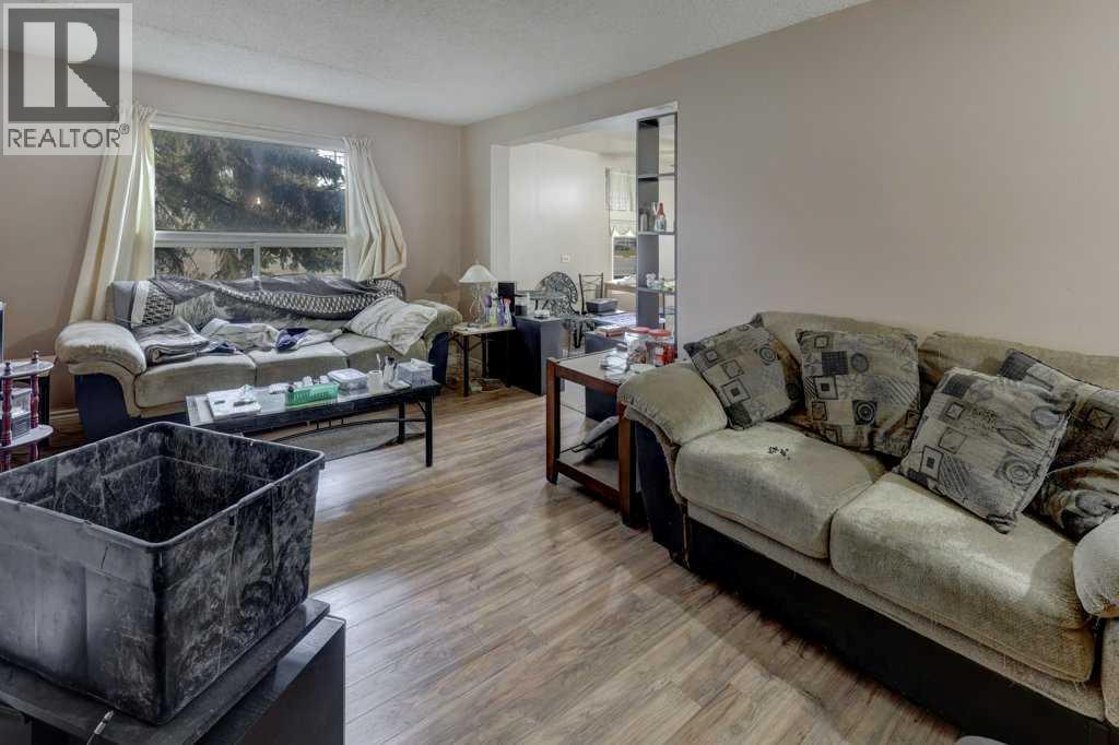 1013 Chisholm Avenue