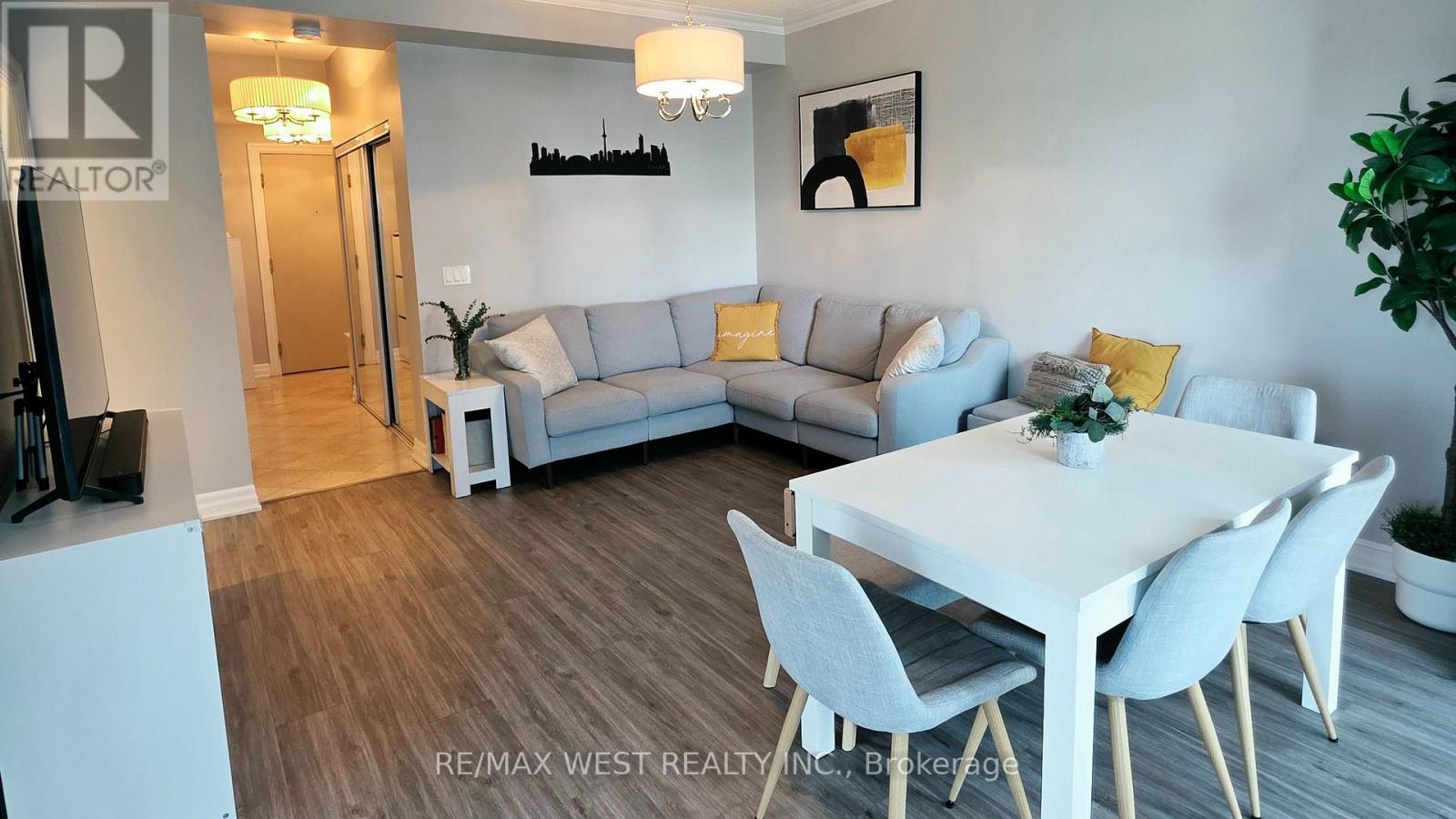 914 - 2083 Lake Shore Boulevard, Toronto, Ontario  M8V 4G2 - Photo 8 - W13878316