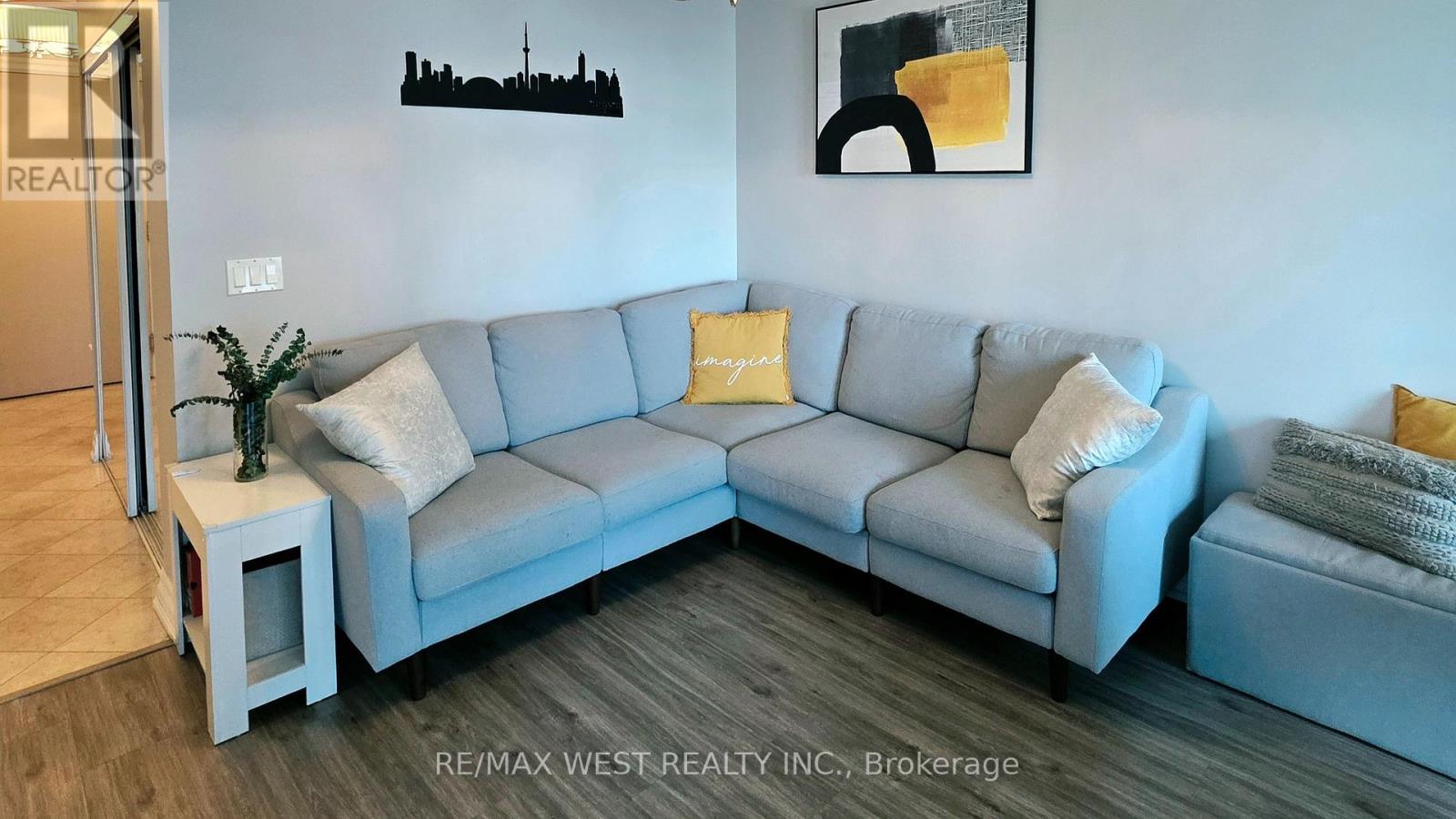914 - 2083 Lake Shore Boulevard, Toronto, Ontario  M8V 4G2 - Photo 9 - W13878316