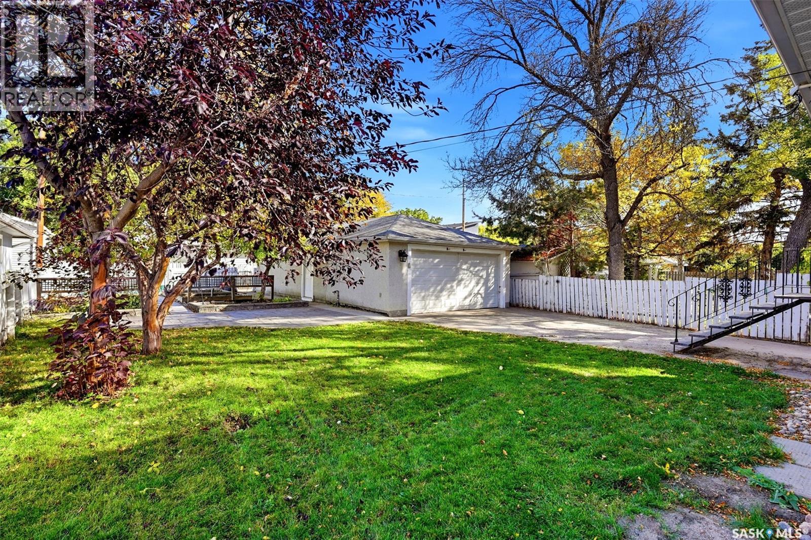 2751 Mackay Street, Regina, Saskatchewan  S4N 2T8 - Photo 31 - SK050792