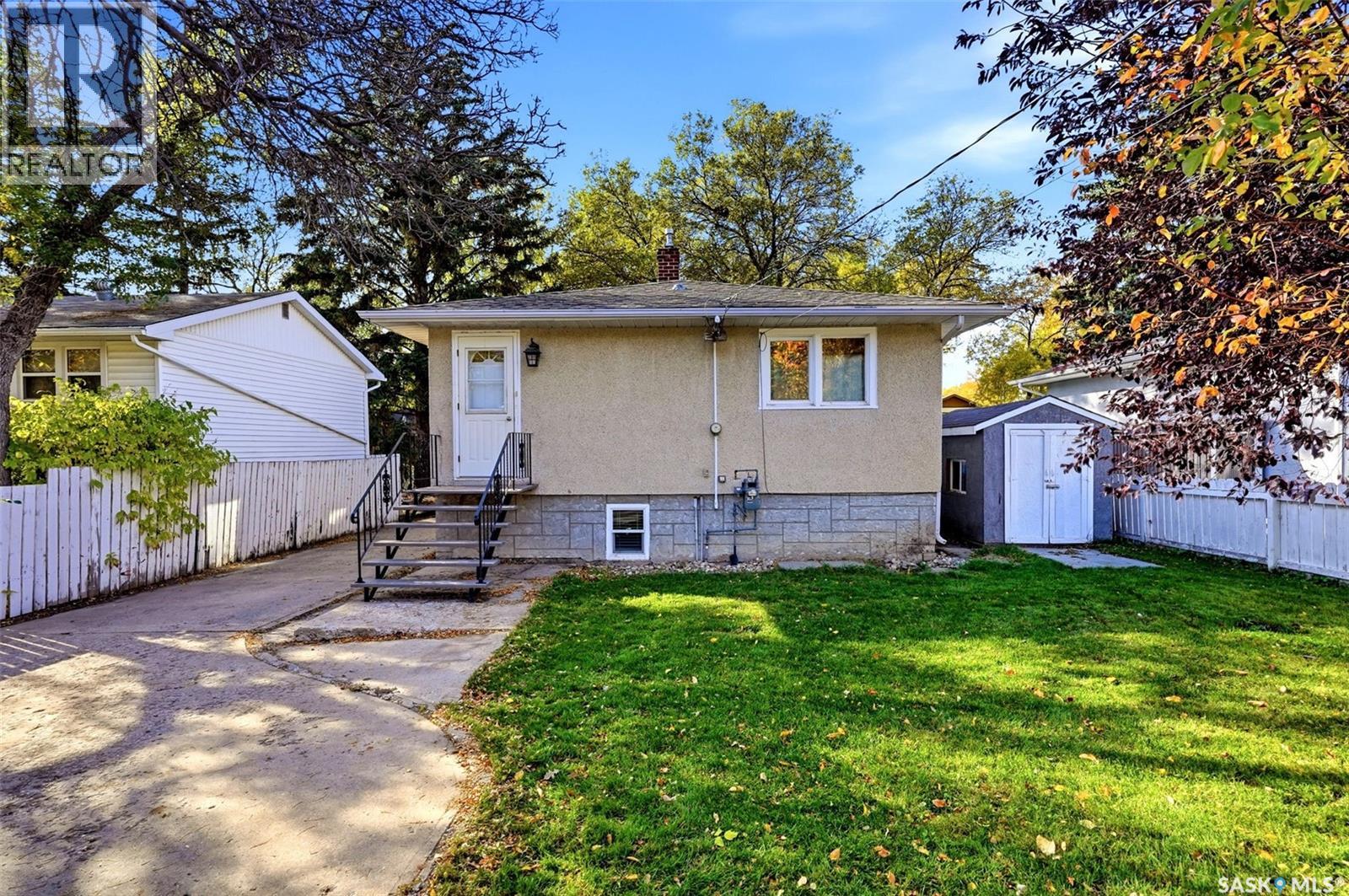 2751 Mackay Street, Regina, Saskatchewan  S4N 2T8 - Photo 39 - SK050792