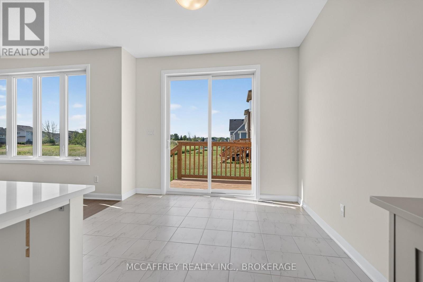 19 Oakmont Drive, Loyalist, Ontario  K0H 1G0 - Photo 10 - X13882238