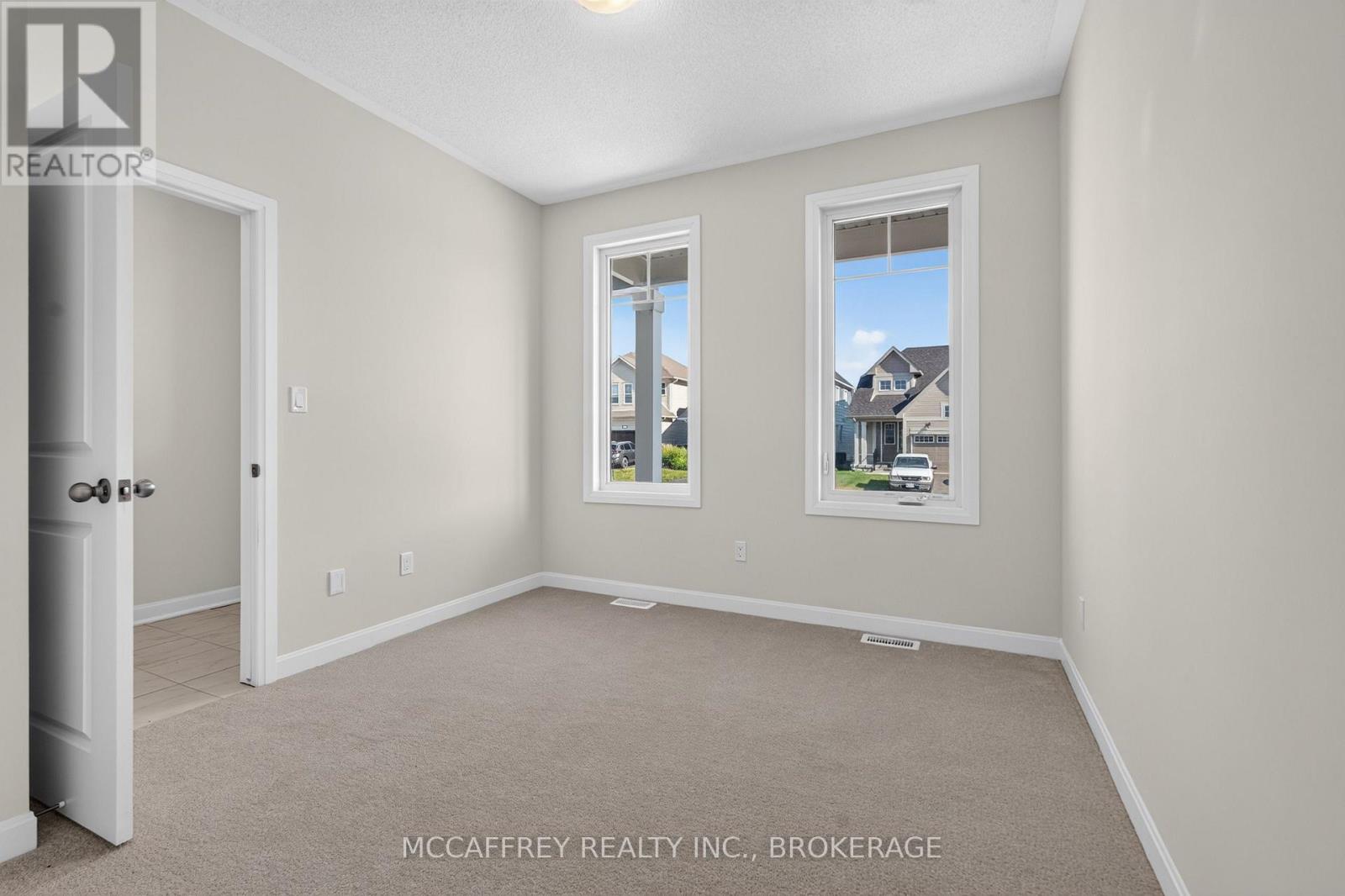 19 Oakmont Drive, Loyalist, Ontario  K0H 1G0 - Photo 24 - X13882238