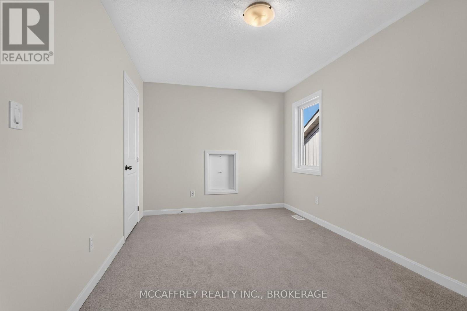 19 Oakmont Drive, Loyalist, Ontario  K0H 1G0 - Photo 30 - X13882238
