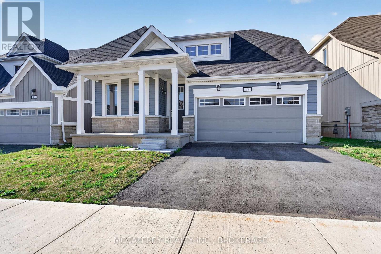 19 Oakmont Drive, Loyalist, Ontario  K0H 1G0 - Photo 46 - X13882238