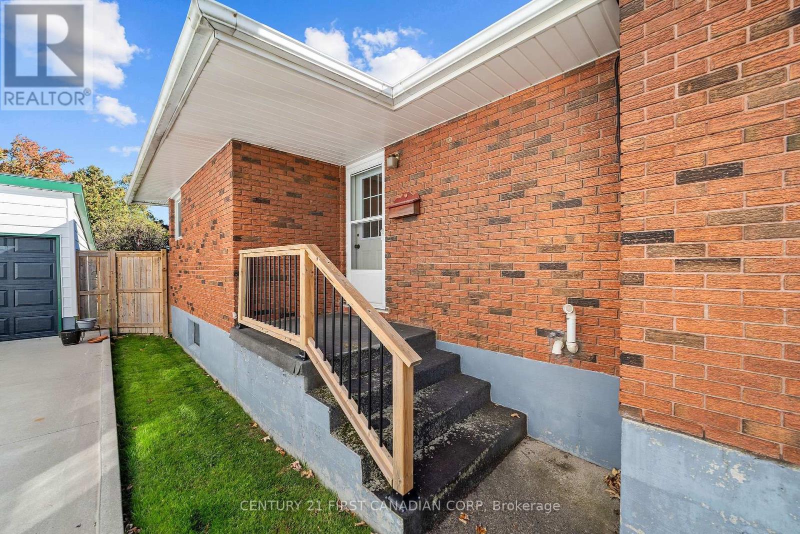 180 Forest Avenue, St. Thomas, Ontario  N5R 2K9 - Photo 24 - X13882314