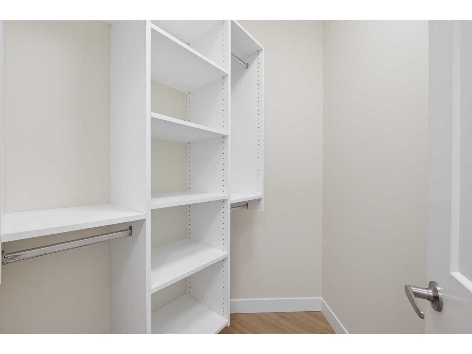 205 11077 RAVINE ROAD