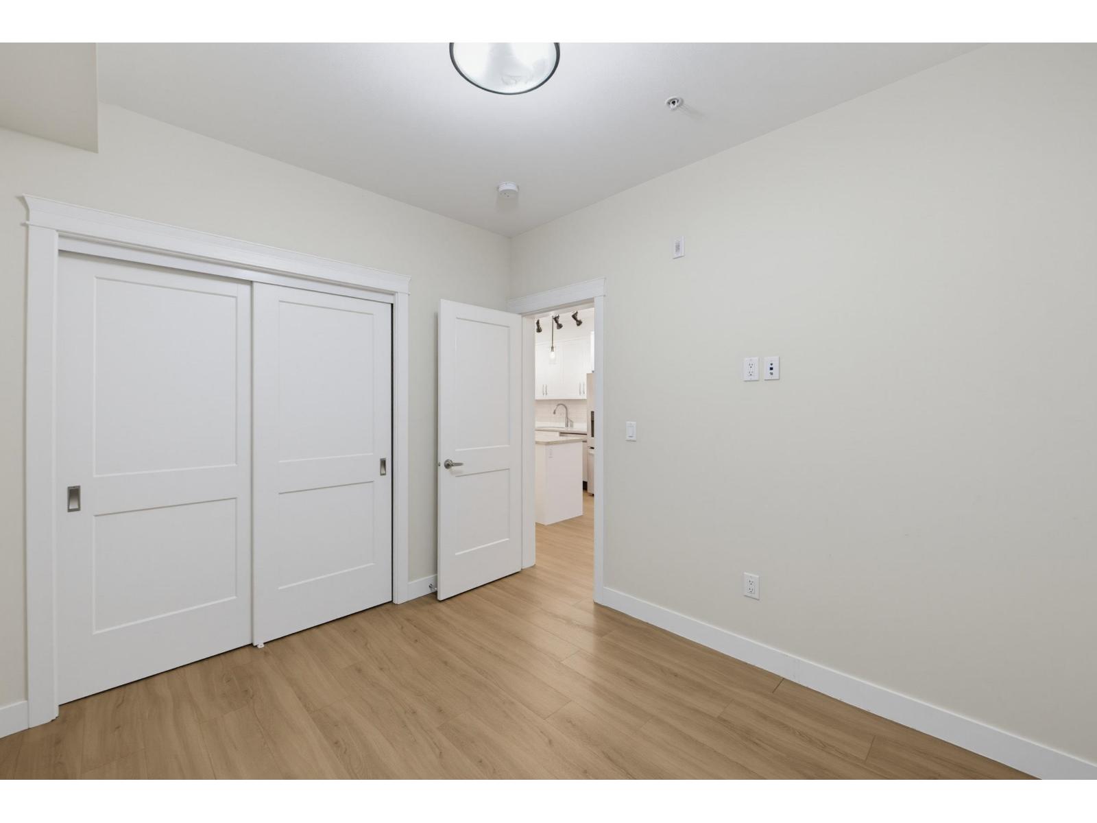 205 11077 RAVINE ROAD