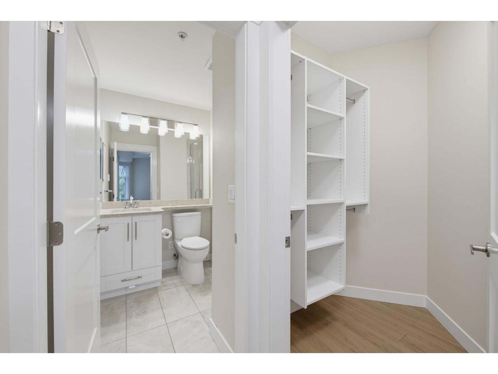 205 11077 RAVINE ROAD