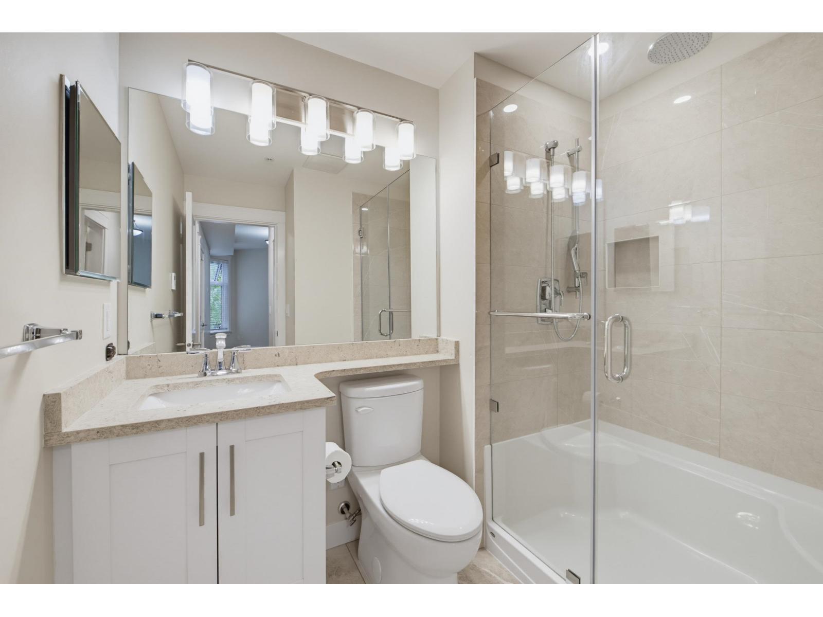 205 11077 RAVINE ROAD