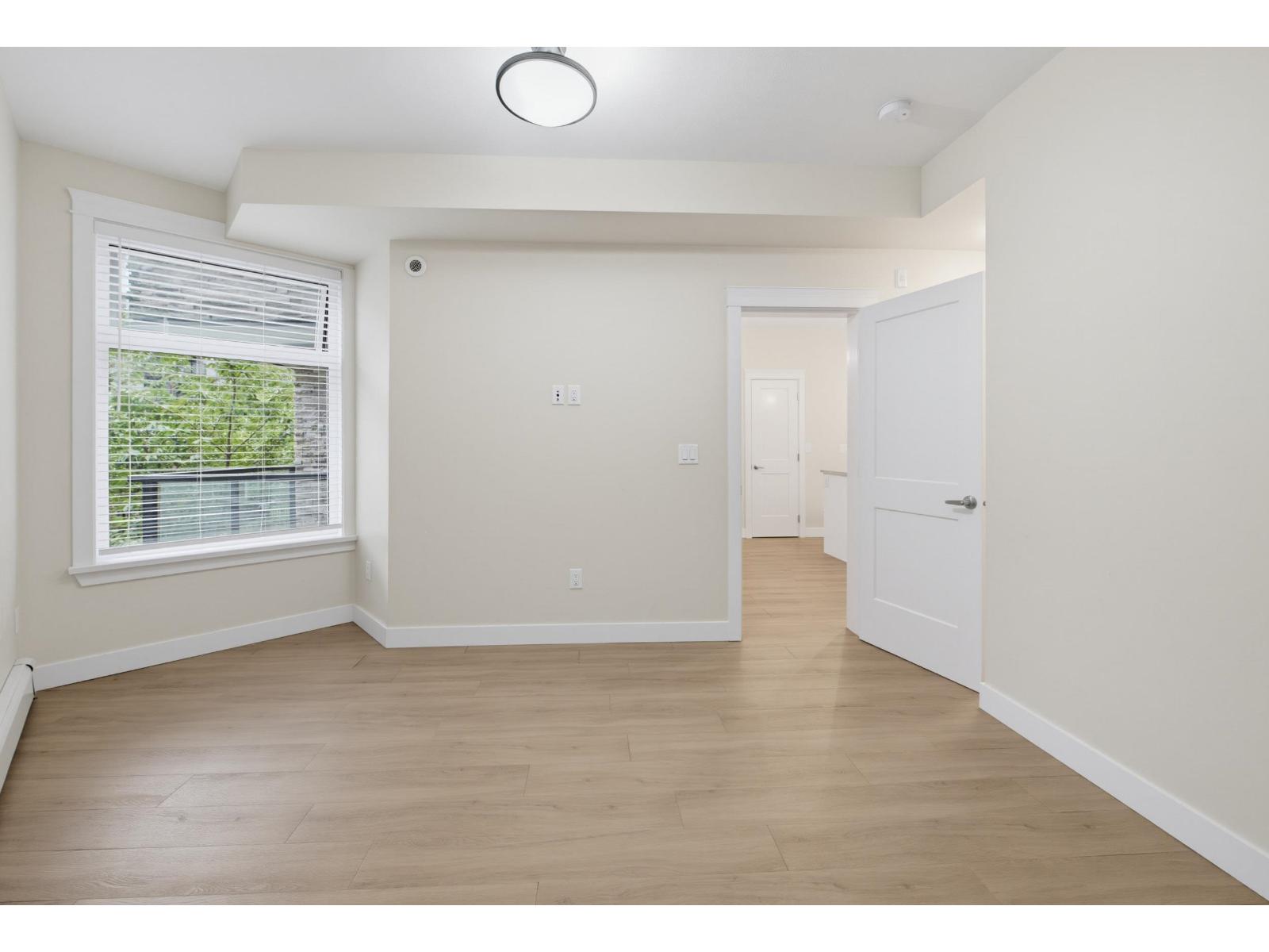 205 11077 RAVINE ROAD