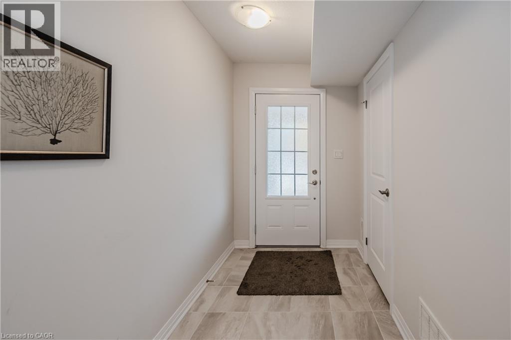 115 South Creek Drive Unit# 2b, Kitchener, Ontario  N2P 0H2 - Photo 5 - 40867063