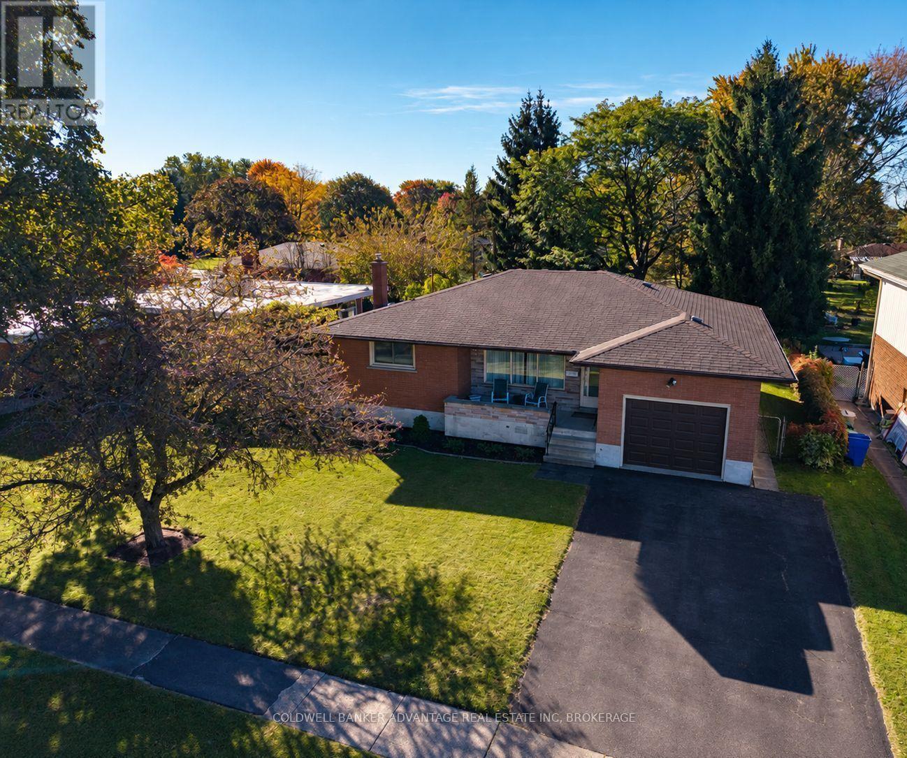 231 Price Avenue, Welland, Ontario L3C 3Z1 - Photo 1 - X13882296