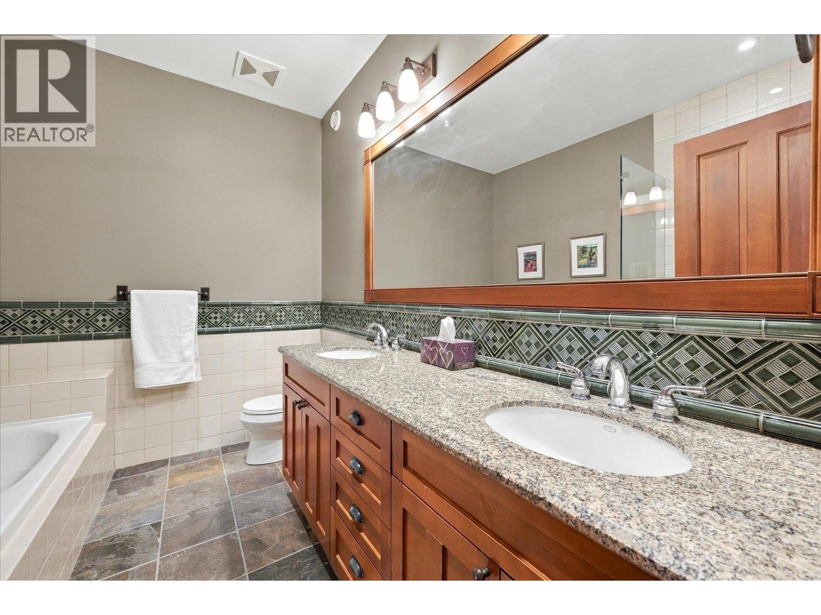 1 2500 Taluswood Place, Whistler, British Columbia  V8E 0R2 - Photo 26 - R3174127